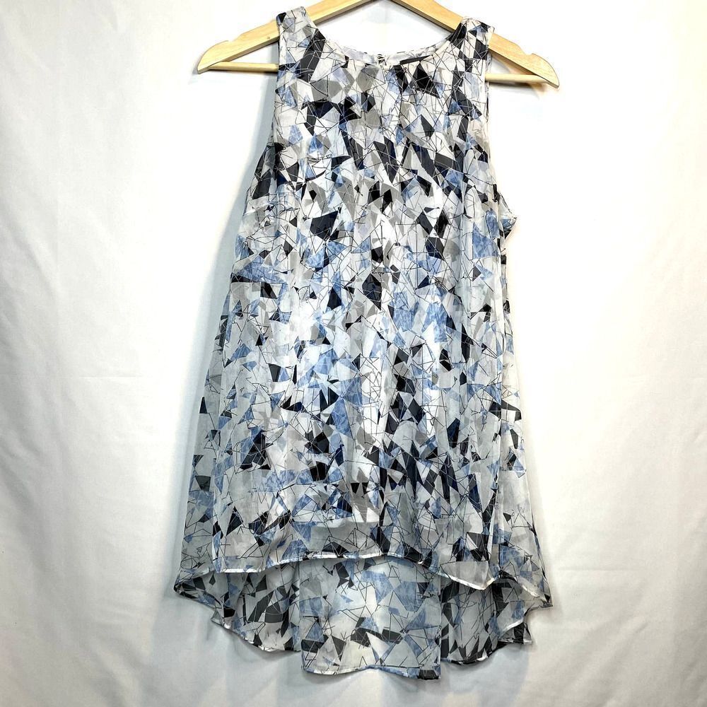 VINCE Camuto High Scoop Neck Keyhole Back Button Lined Top XS